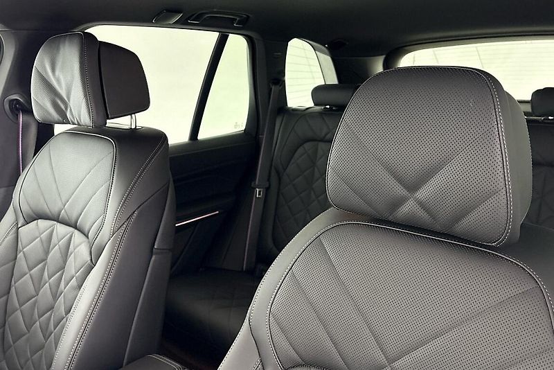 BMW X5 xDrive30d - fotka 8 z 26