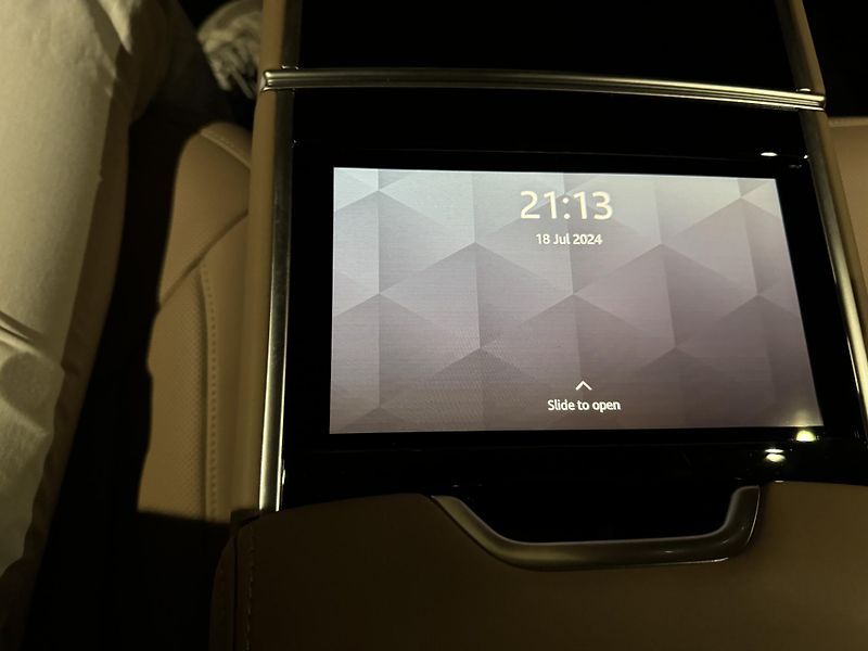(2024) Range Rover LWB Autobiography  - fotka 12 z 14