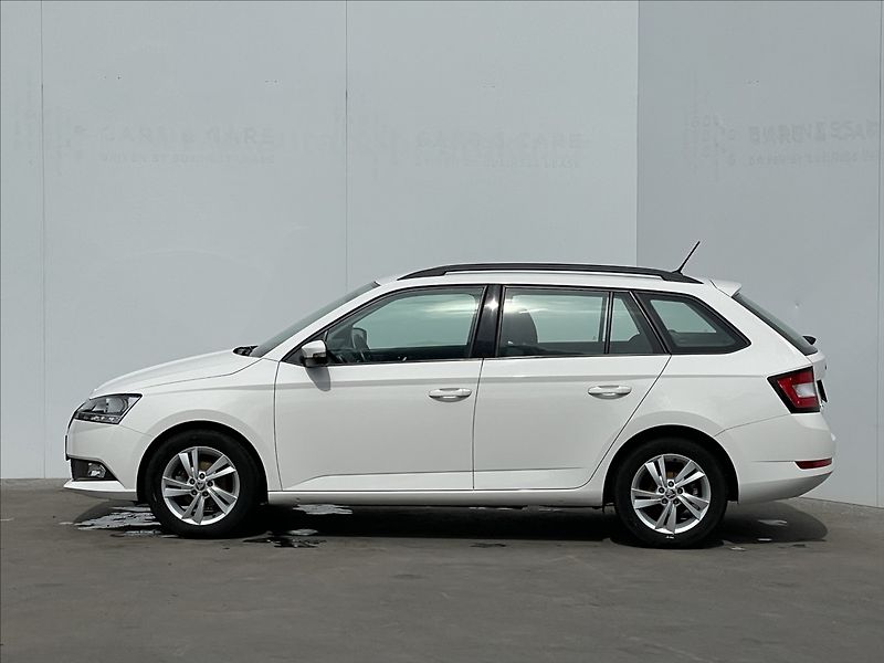 Škoda Fabia 1,0 TSI Combi Ambition Plus - fotka 2 z 23