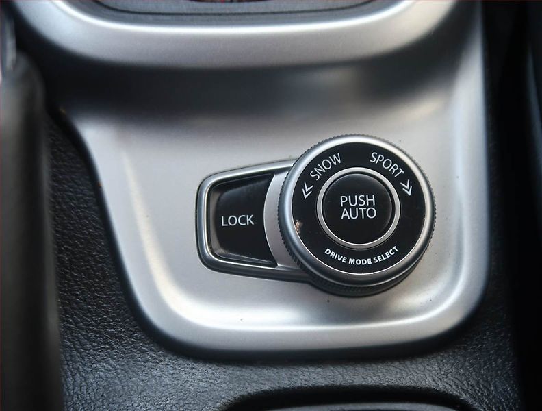 Suzuki Vitara (2016) 1.4 BoosterJet, 4X4, Automat - fotka 22 z 25
