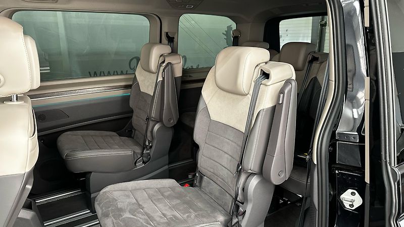 Volkswagen Multivan TAŽNÉ / ZÁRUKA / TOP STAV - fotka 22 z 51
