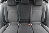 Volkswagen Golf 2,0 TDI 110 kW Life Záruka až - náhled 27