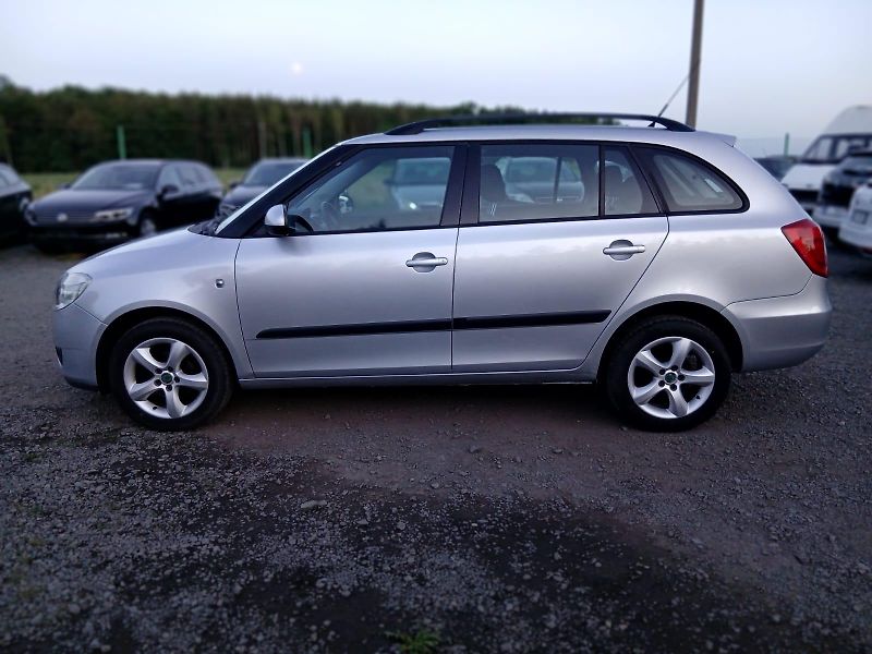 Škoda Fabia 1.2i, ALU, klima - fotka 15 z 31
