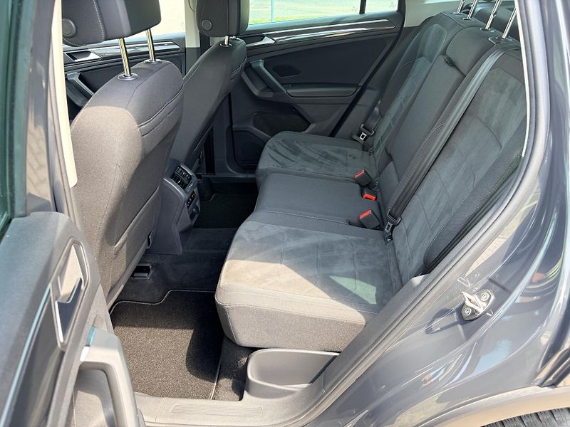 Volkswagen Tiguan 2.0TDI ELEGANCE DSG MATRIX VIR - fotka 52 z 63