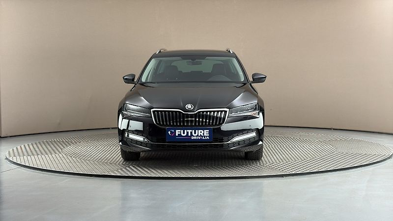 Škoda Superb 2.0 TDI DSG Style Combi - fotka 3 z 28
