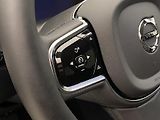 Volvo XC60 B4 AWD DARK PLUS AUT REZERVACE - náhled 19