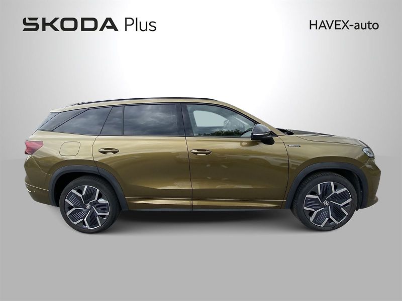 Škoda Kodiaq (2024) 2.0 TDI 4x4 DSG Sportline - fotka 3 z 40