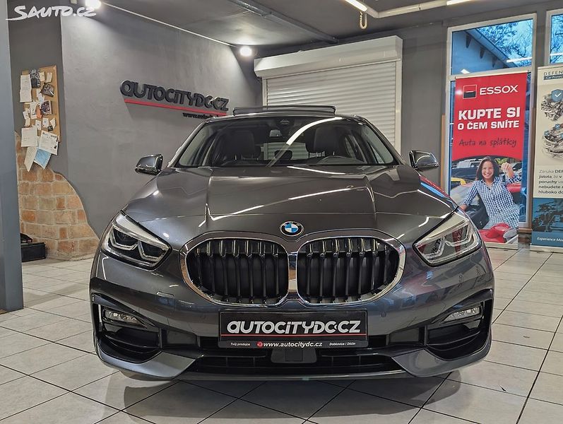 BMW Řada 1 120d xDrive A/T Sport Line DPH - fotka 2 z 27