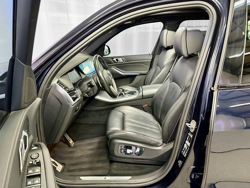 BMW X5 30d xDrive M-PAKET, HUD, LASER - fotka 10 z 31