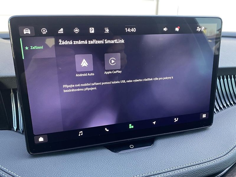Škoda Superb Combi 2,0 TDI 142 kW L&K DSG - fotka 21 z 29
