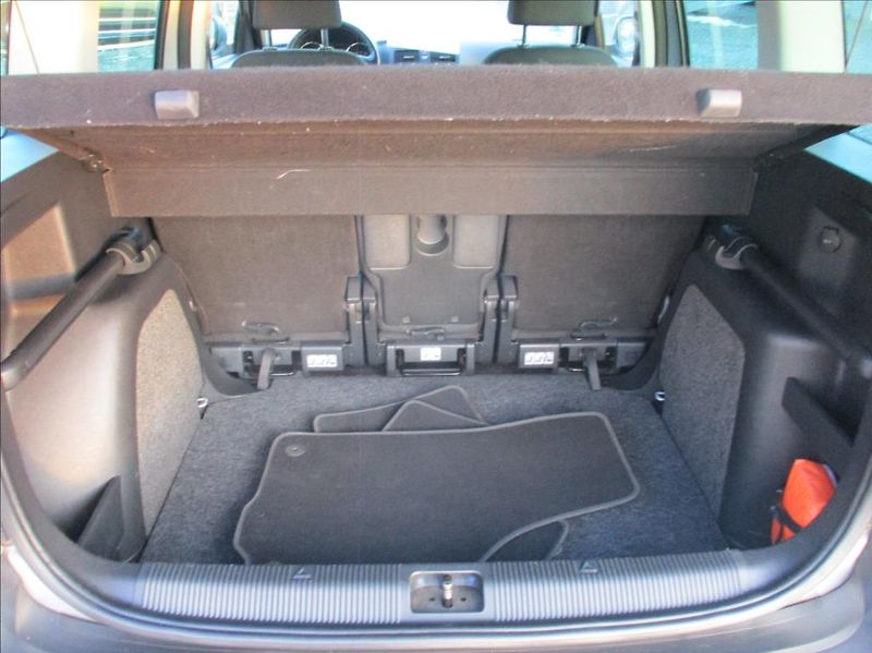 Škoda Yeti 1,2 TSI, serviska, aut. klima, - fotka 13 z 37
