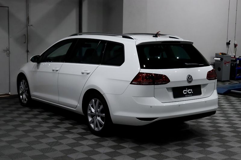 Volkswagen Golf Variant 7 1.4 TSI 92 kW Highline - fotka 5 z 32