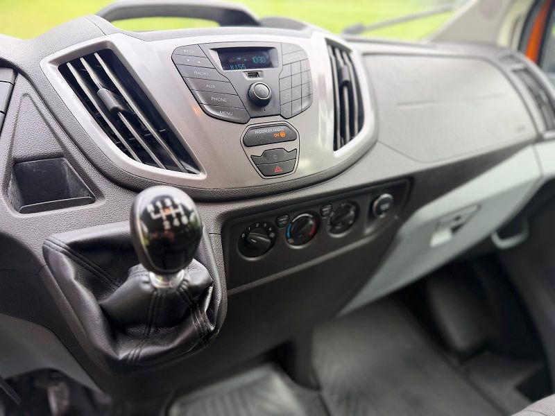 Ford Transit (2018) 2.0TDCi 4x4 nový 3S sklápěč - fotka 11 z 17