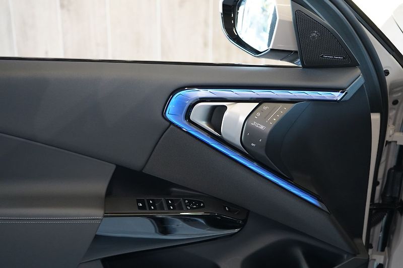 BMW X3 40d xDrive, Nezávislé, Tažné - fotka 24 z 50