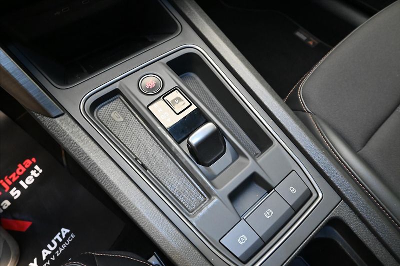 Cupra Formentor 2,0 TDI 110kW DSG 4x4 Záruka a - fotka 22 z 31