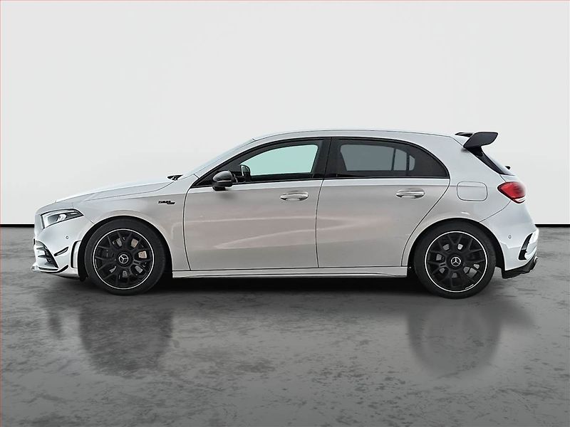 Mercedes-Benz Třídy A (2019) AMG line A 250 4MATIC - fotka 3 z 24
