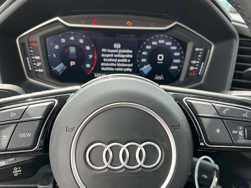 Audi A1 (2022) Sportback 1.0 30 TFSI Advanced - fotka 16 z 20