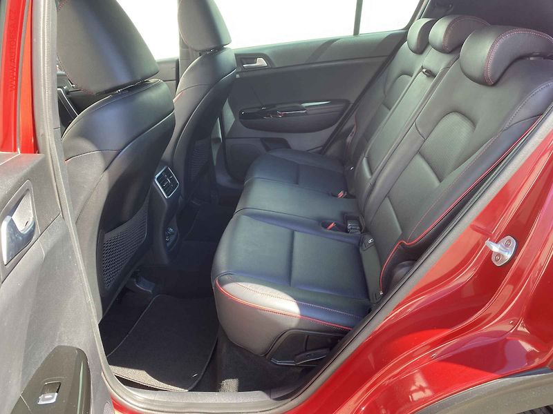 Kia Sportage (2019) 1.6 CRDi, GT-line, AT - fotka 9 z 16