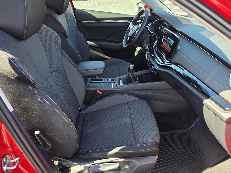 Škoda Octavia 2.0TDI 110KW STYLE+ NEHAVAR ČR - fotka 21 z 39