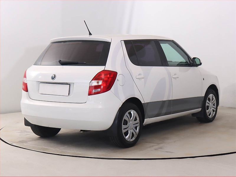 Škoda Fabia (2014) 1.2 TSI - fotka 5 z 14