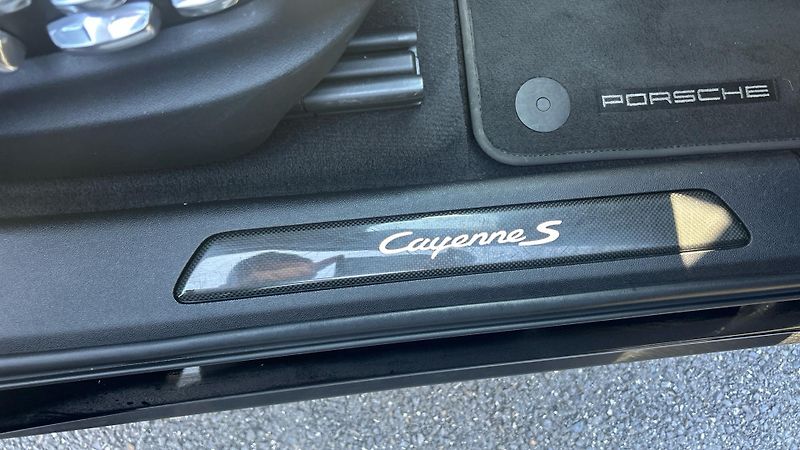 Porsche Cayenne Coupe S 324 KW - fotka 19 z 27