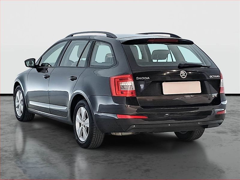 Škoda Octavia (2014) Ambition 1.6 TDI, 4X4 - fotka 4 z 16