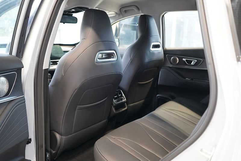 Chery Tiggo 7 (2026) LUXURY 1,6 T-GDI - fotka 17 z 32