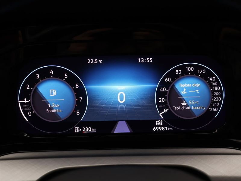 Volkswagen Golf 1,0 TSI 81kW Life M6 - fotka 17 z 33