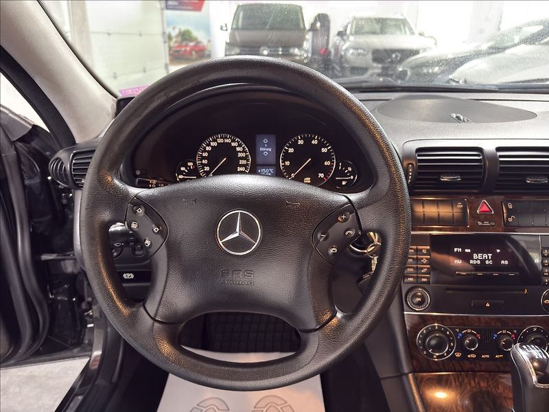 Mercedes-Benz Třídy C 1,8   200 KOMPRESOR STK 10/28 - fotka 8 z 19