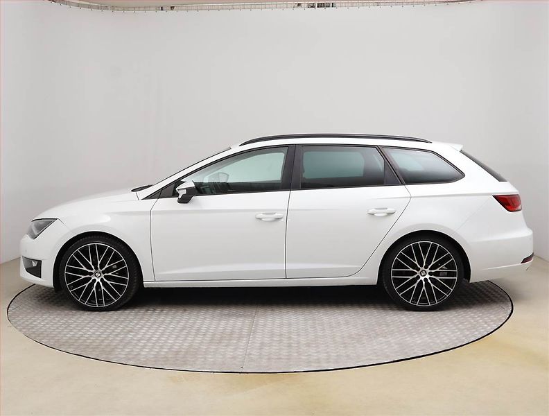 Seat Leon (2016) Style 2.0 TDI FR, Automat - fotka 3 z 19