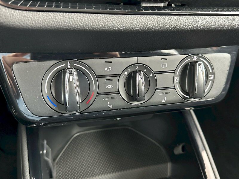 Škoda Fabia (2025) 1.0MPI 59kW Selection - fotka 16 z 26