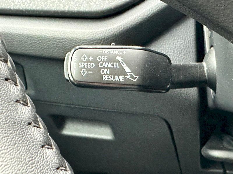 Škoda Octavia (2024) 1.5 TSI 110kW MHEV Top Selecti - fotka 9 z 25