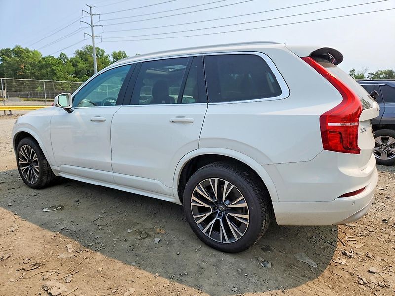 Volvo XC60 (2021) T5 MOMENTUM  - fotka 3 z 12