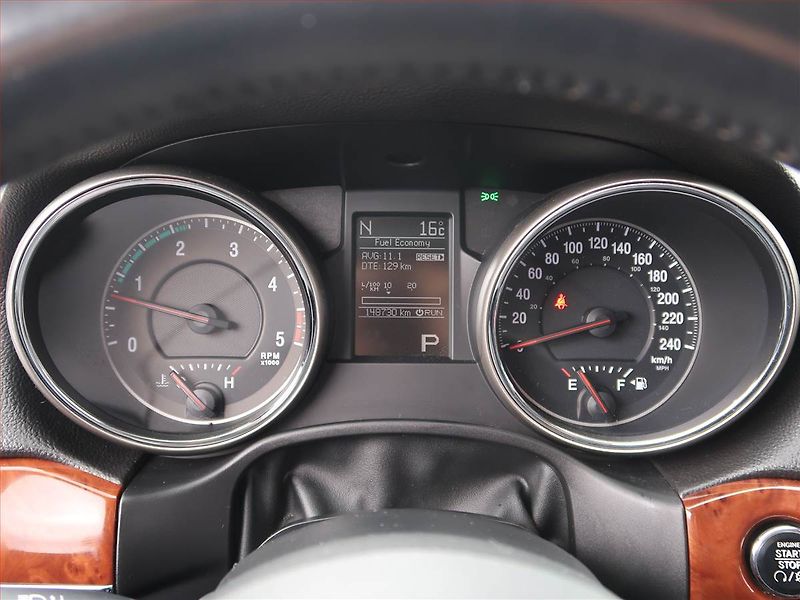 Jeep Grand Cherokee (2012) 3.0 CRD, 4X4, Automat, Navi - fotka 11 z 19