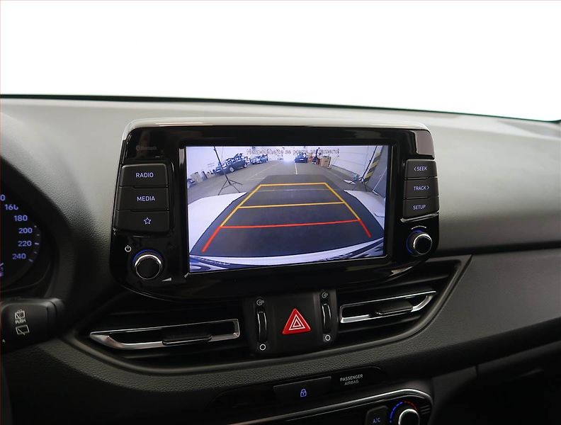 Hyundai i30 (2022) Smart 1.5 T-GDI MHEV - fotka 15 z 20