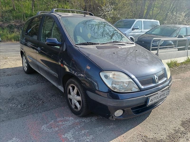 Renault Scénic 1,6 i  Megane - fotka 14 z 19