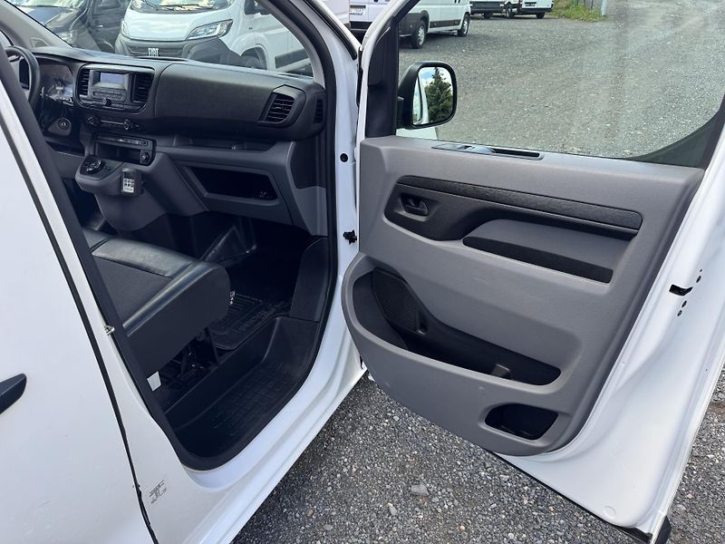 Toyota ProAce 2.0,130kw, Chlaďák, ČR, DPH. - fotka 23 z 37