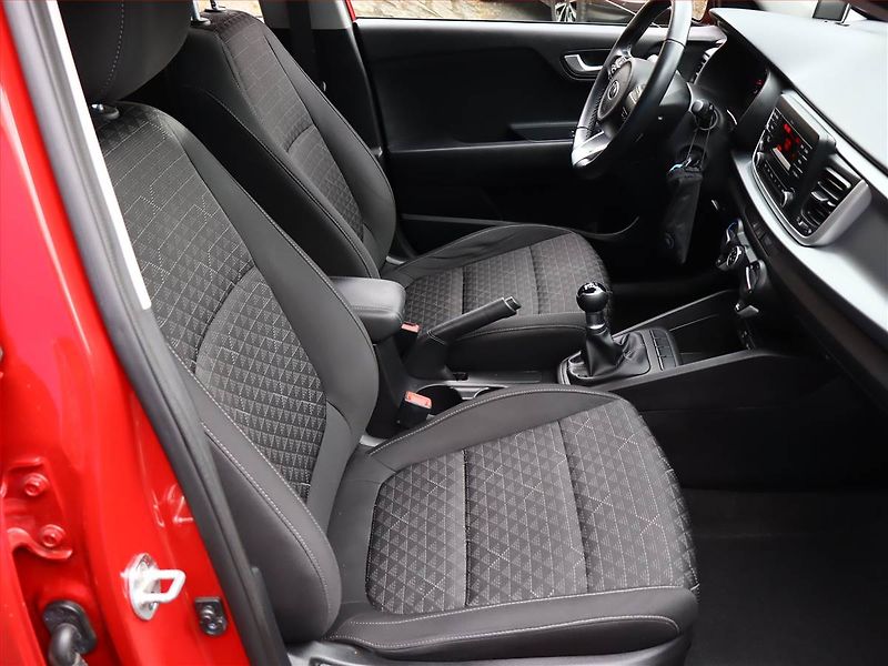 Kia Rio (2020) 1.2 DPI, Serv.kniha - fotka 7 z 14