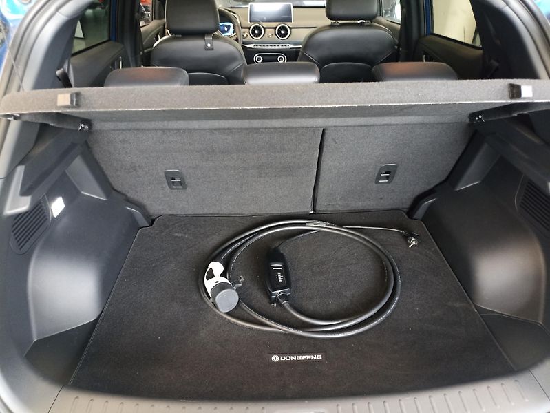Dongfeng Seres 3 (2022) - fotka 8 z 8