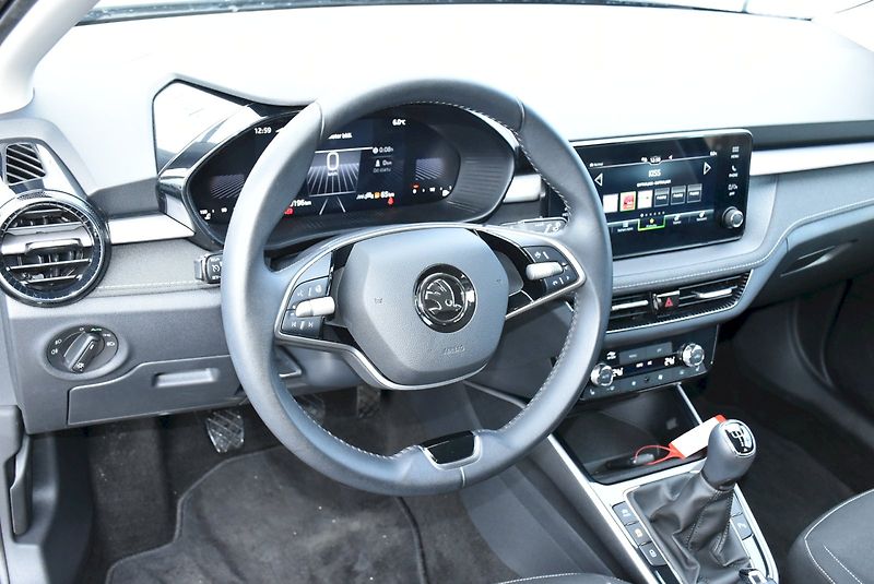 Škoda Fabia (2024) Top Selection 1.0 TSI 85kW - fotka 15 z 33