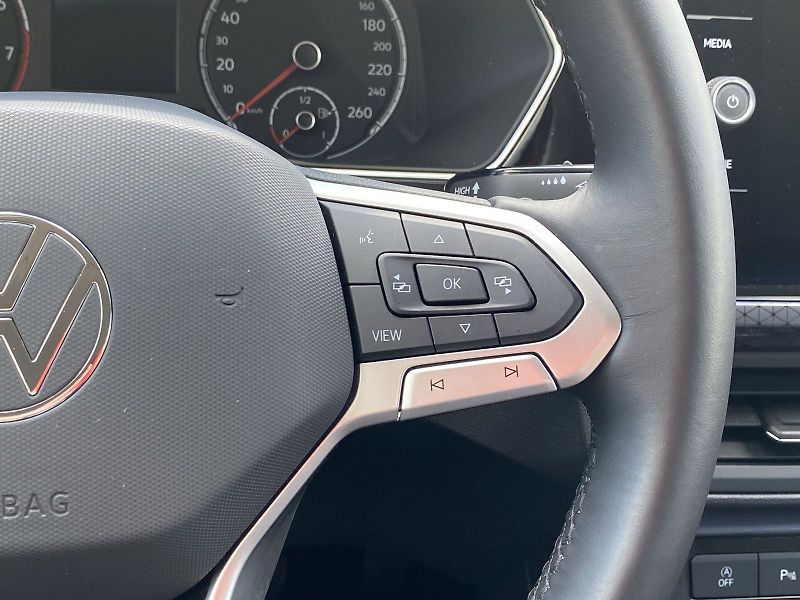 Volkswagen T-Cross (2022) 1.0 TSI Style - fotka 19 z 29