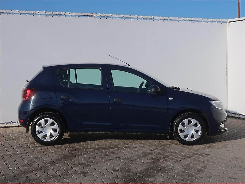 Dacia Sandero (2018) 1.0 SCe, Serv.kniha - fotka 6 z 13