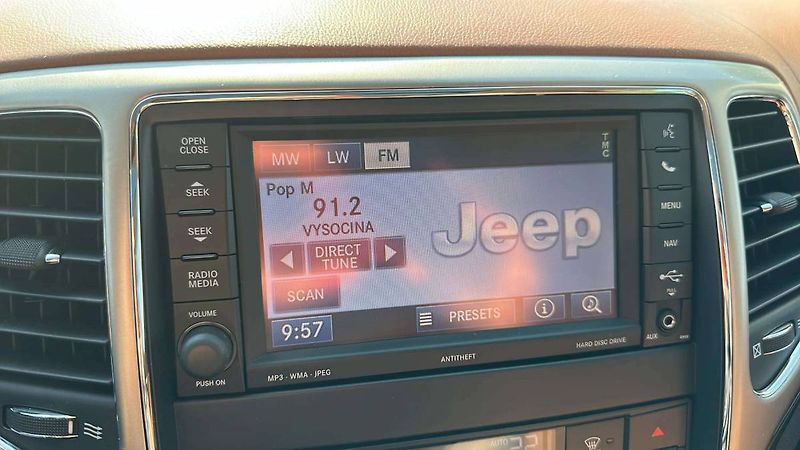 Jeep Grand Cherokee Overland Summit 3,0 CRD 177kW - fotka 16 z 34