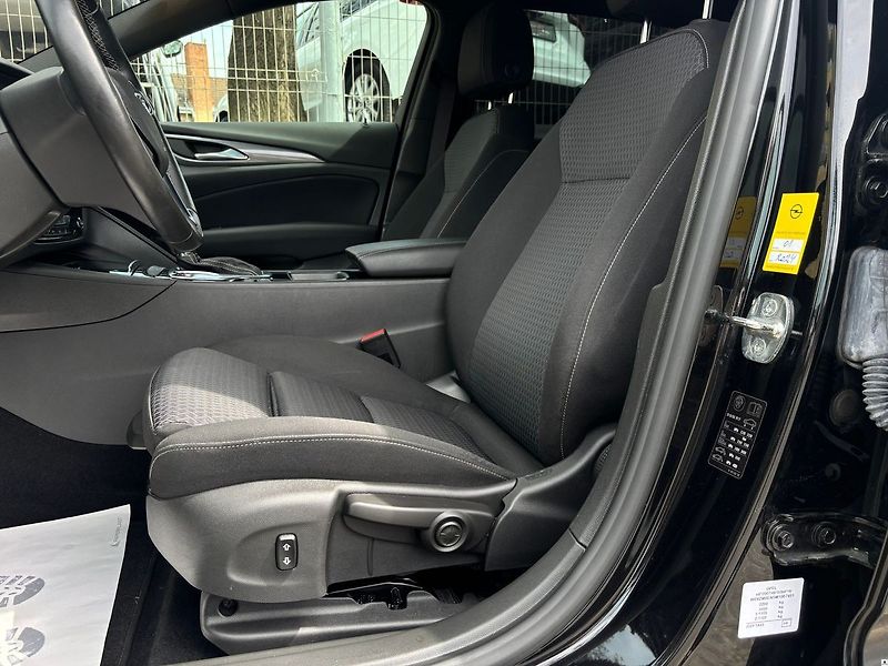 Opel Insignia 1.5CDTi/2021/ULTIM-AT9/ZÁRUKA2 - fotka 22 z 52