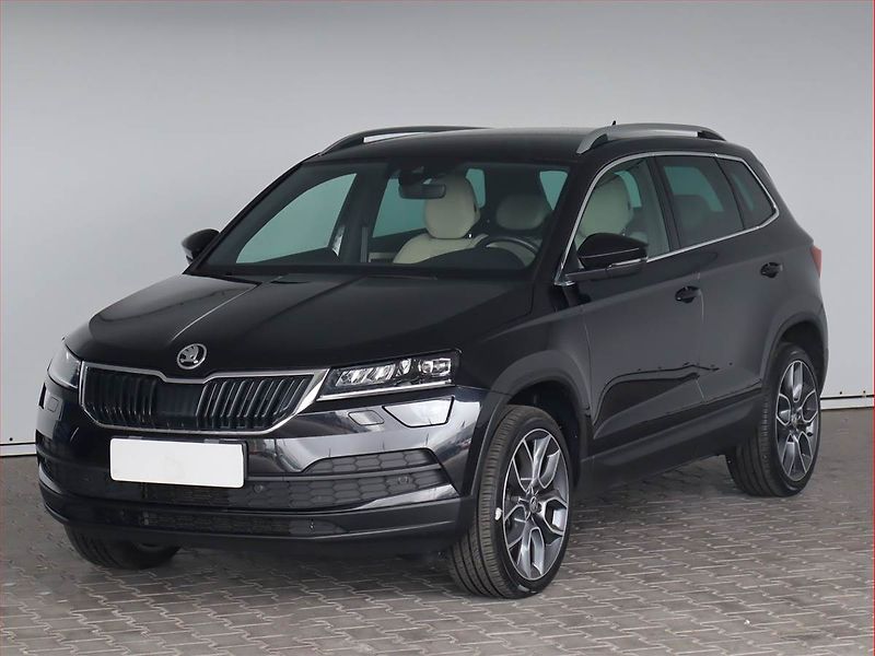 Škoda Karoq (2018) Style Plus 1.5 TSI, Automat - fotka 2 z 24