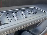Peugeot 3008 (2018) 1.2 PT, Allure, AT - náhled 11
