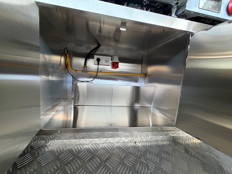 Ostatní (2026) Food Truck - Gastro - Prodejna - fotka 38 z 45