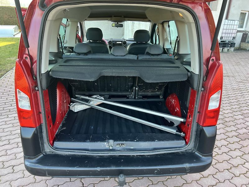 Peugeot Partner Tepee 1.6HDI 55KW,KLIMA,ŠOUPAČKY,TZ - fotka 14 z 35