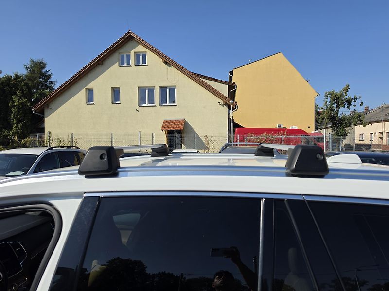 Volvo XC90 2.0D 7 míst TZ  - fotka 19 z 20