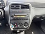 Fiat Punto 1.4i, 57kW, Klima - náhled 8